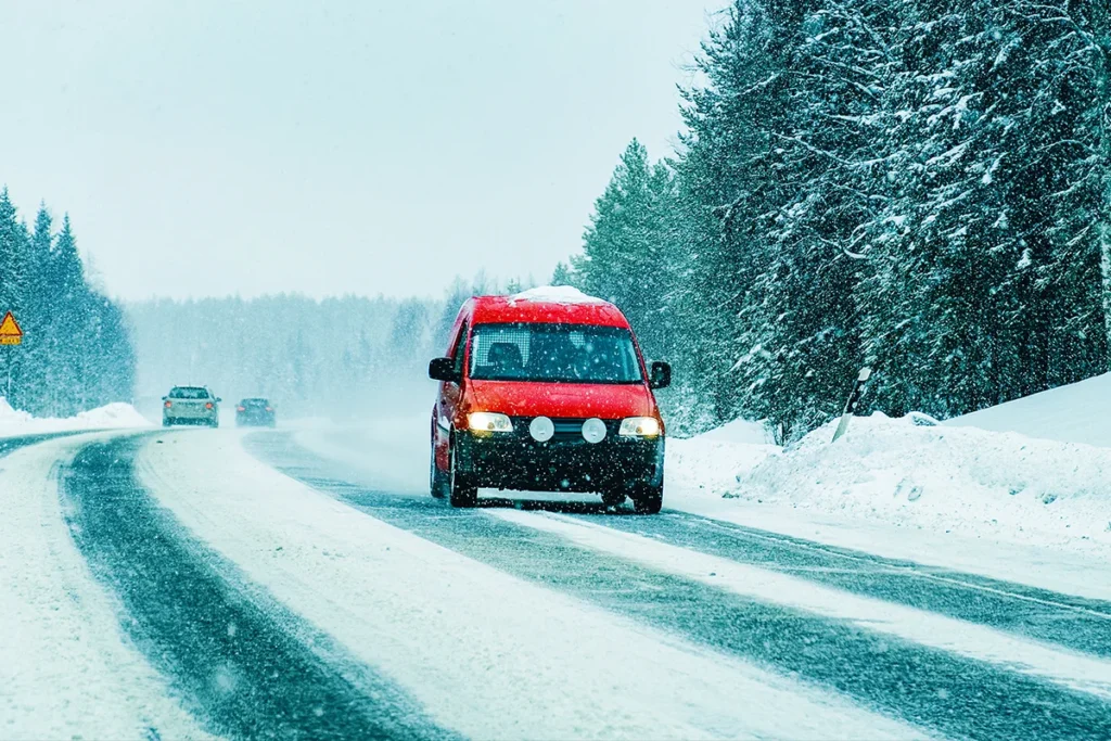 Kış Ayında Araç Sürüşü